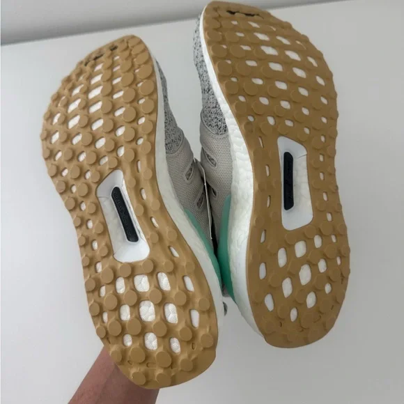 Adidas Gray and Mint Ultraboost Athletic Running Shoes - NWT - Picture 8 of 8